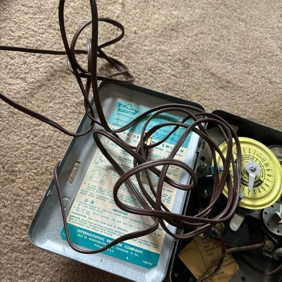 Intermatic Skipper Time Switch Model T171B - Picture 6 of 14